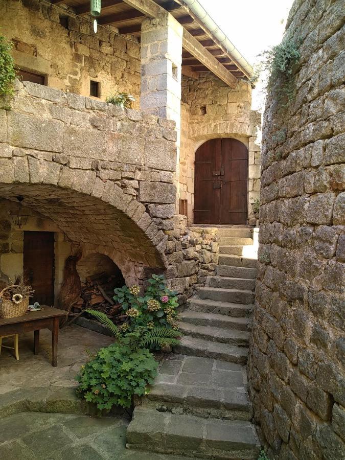 Oracines Du Calme Maison Helianthy Sanilhac  외부 사진