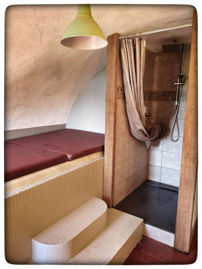 Oracines Du Calme Maison Helianthy Sanilhac  외부 사진